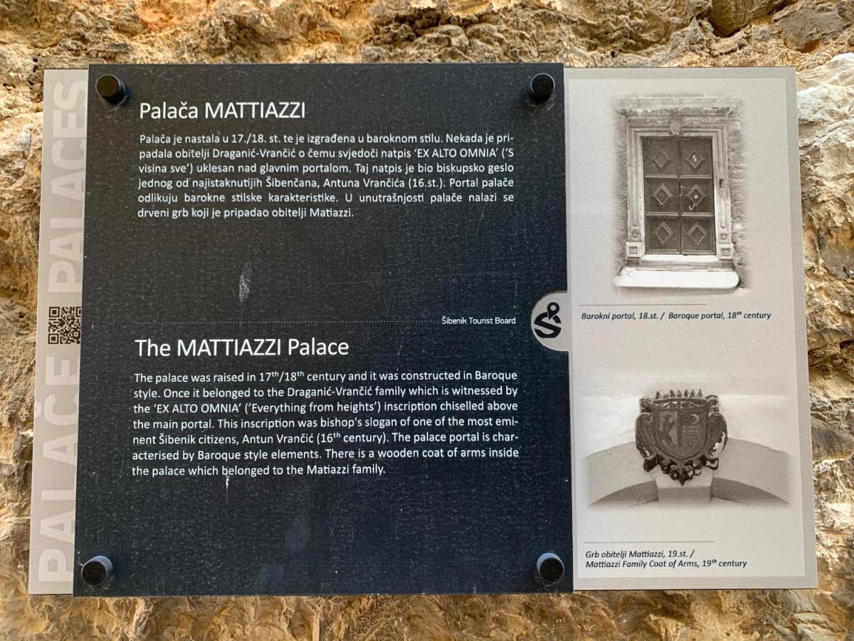 Palace M Šibenik Eksteriør billede
